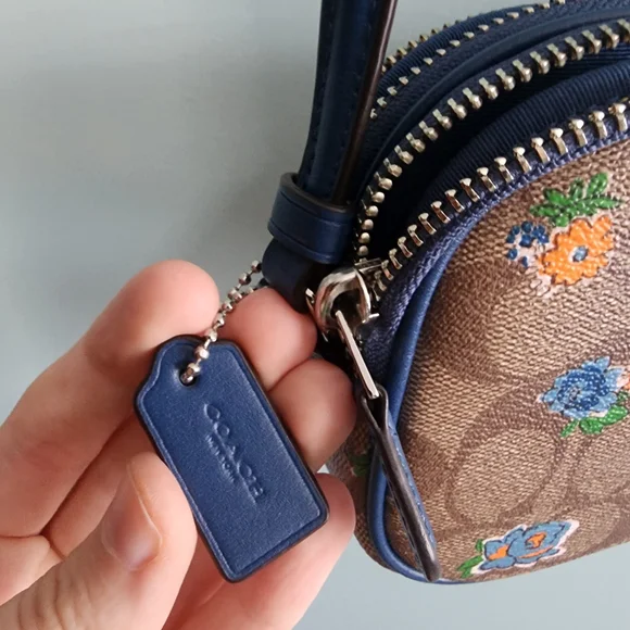 Coach Brown Signature Floral Crossbody Bag - Picture 6 of 6